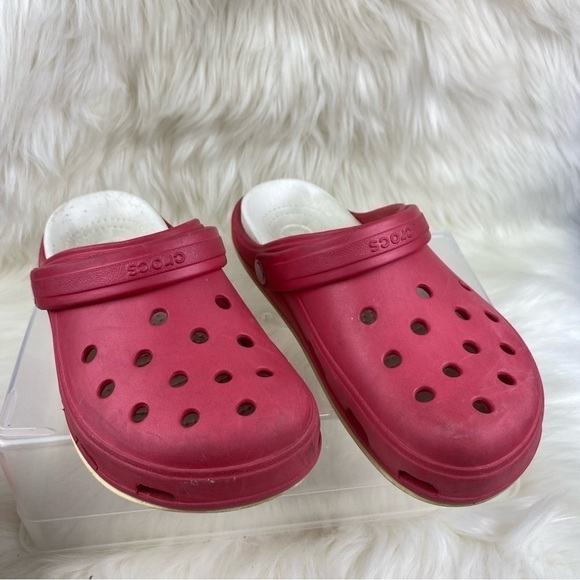 CROCS SLIDES - Picture 1 of 8